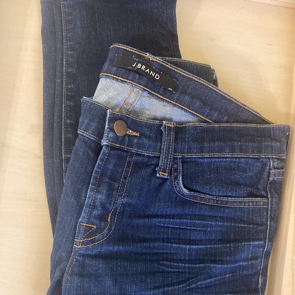 J Brand skinny leg Daphne blue jeans size 27. - Picture 6 of 6